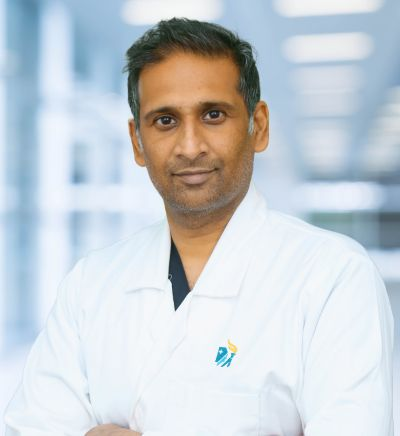 Dr Karthik Pingle